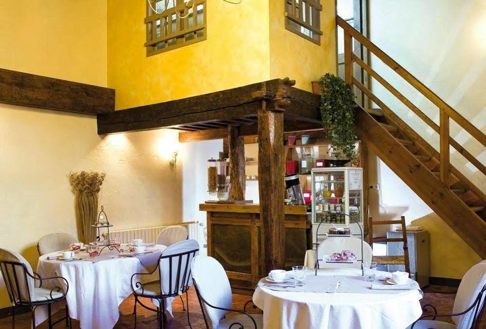 Hotel Les Remparts Mirepoix  Exterior photo
